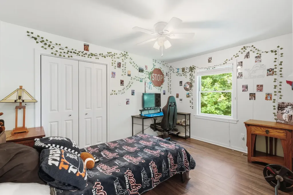 1938 Lincoln Road Valley Township MI 49010