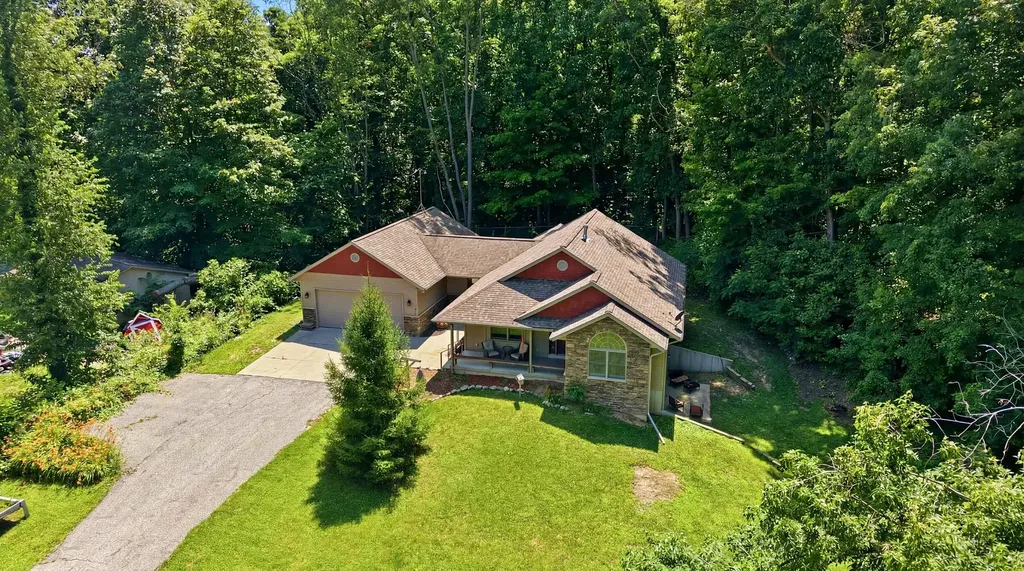 1938 Lincoln Road Valley Township MI 49010