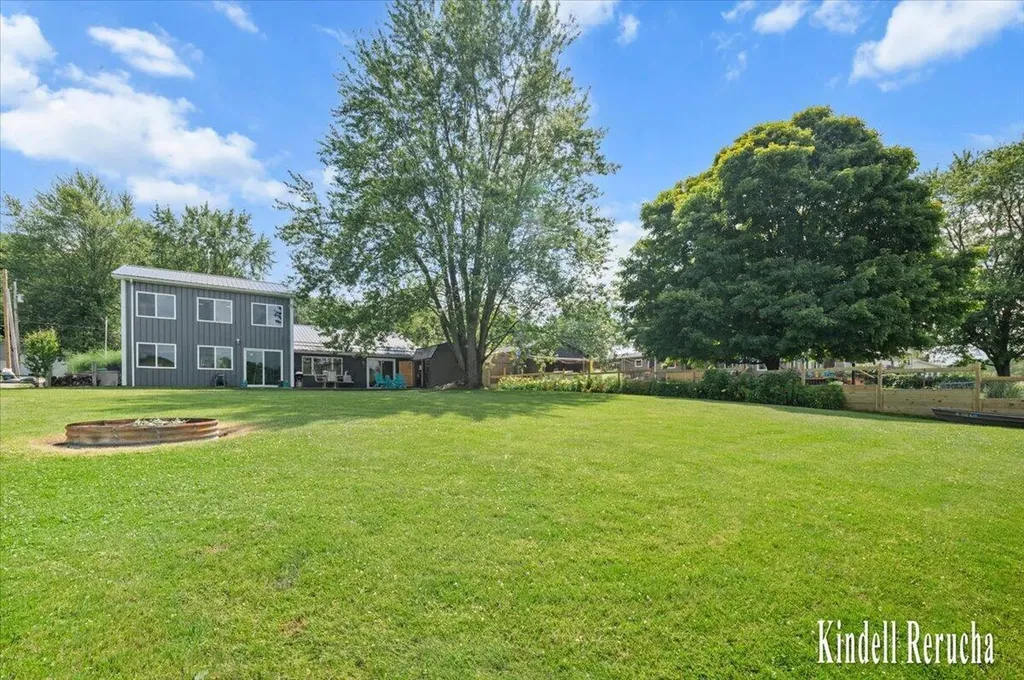 2681 Lower Lake Road Carlton Township MI 49058