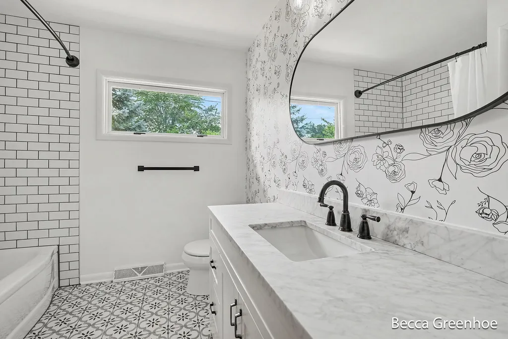 3840 Williamson Avenue NE Plainfield Charter Township MI 49525