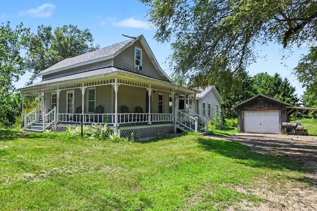 17180 Co Road 215 Columbia Township MI 49056