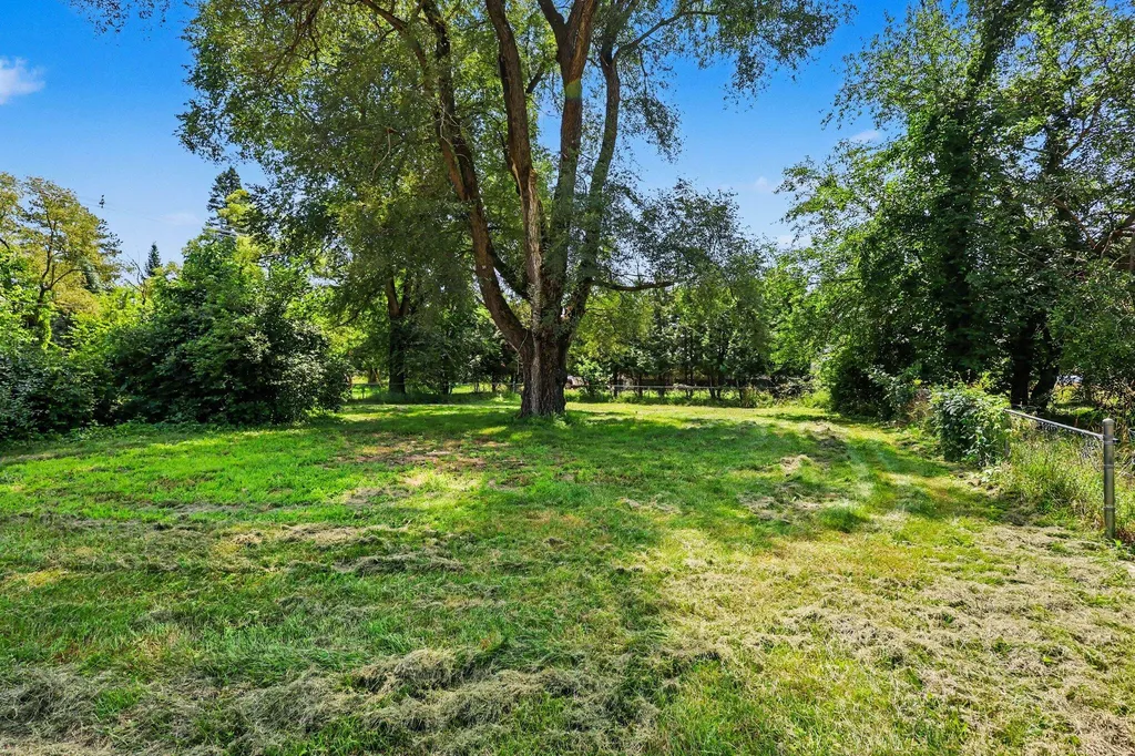 17180 Co Road 215 Columbia Township MI 49056