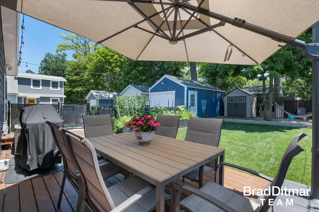 154 Alten Avenue NE Grand Rapids City MI 49503
