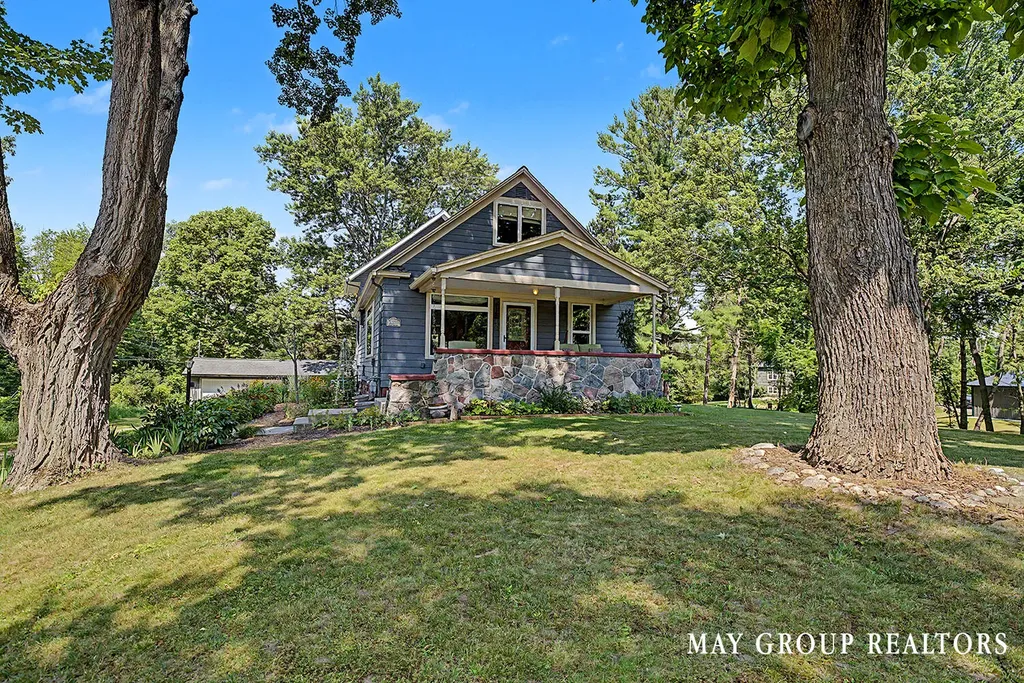 665 Honey Creek Avenue NE Ada Township MI 49301