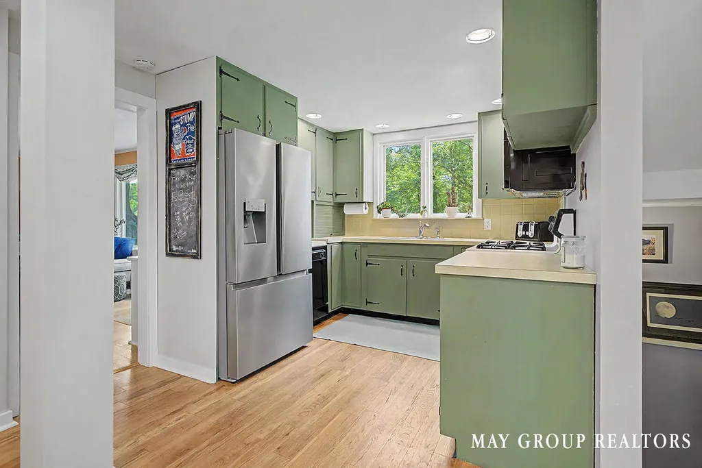 665 Honey Creek Avenue NE Ada Township MI 49301
