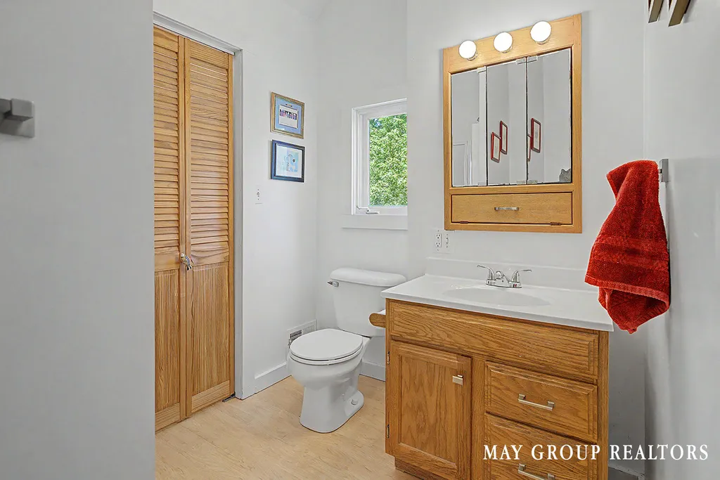 665 Honey Creek Avenue NE Ada Township MI 49301