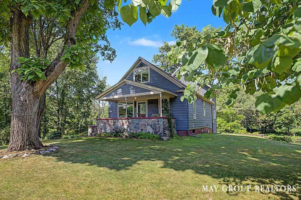 665 Honey Creek Avenue NE Ada Township MI 49301
