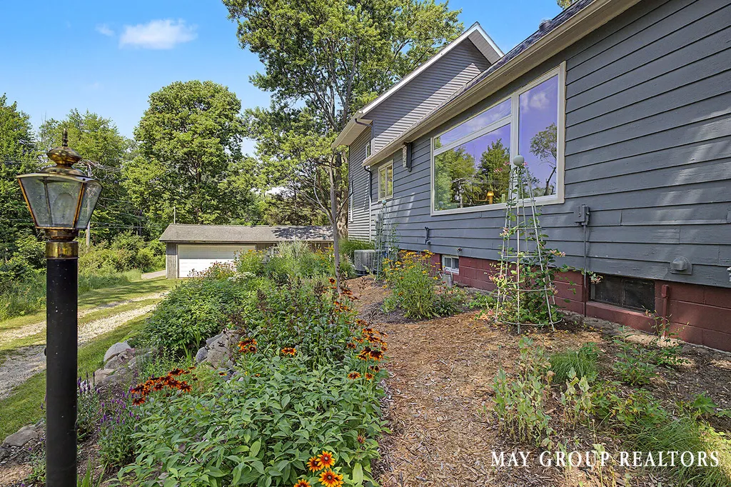 665 Honey Creek Avenue NE Ada Township MI 49301