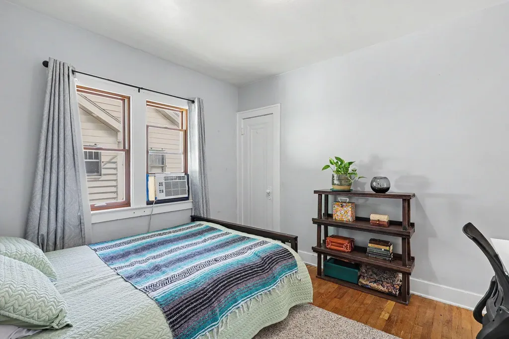 1819 Nelson Avenue SE Grand Rapids City MI 49507