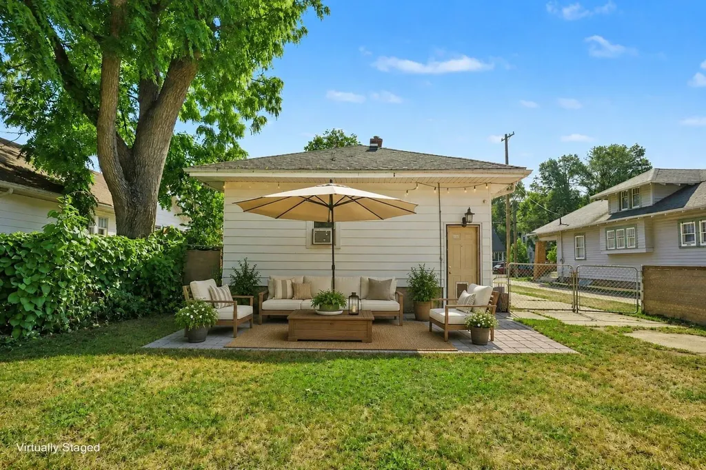 1819 Nelson Avenue SE Grand Rapids City MI 49507