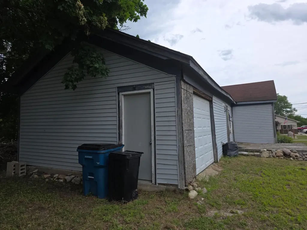 224 S Camburn Street Stanton City MI 48888