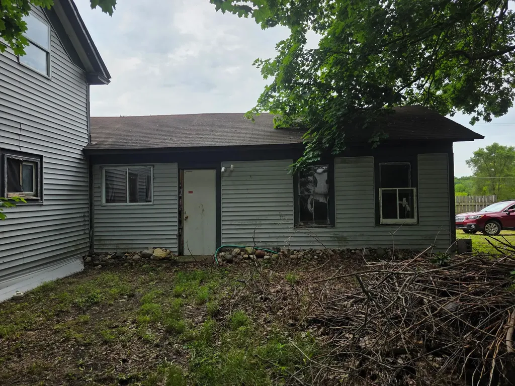 224 S Camburn Street Stanton City MI 48888