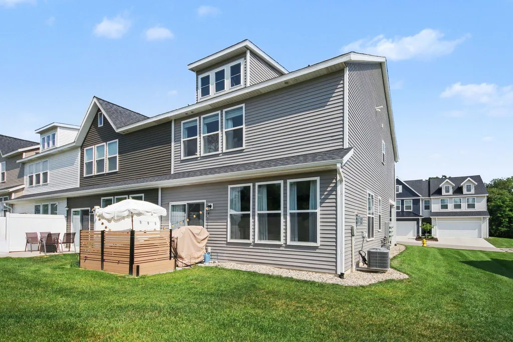 3140 Turret Drive SE Kentwood City MI 49512