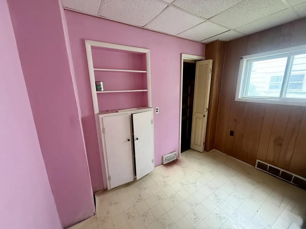 1632 5th Street Muskegon City MI 49441