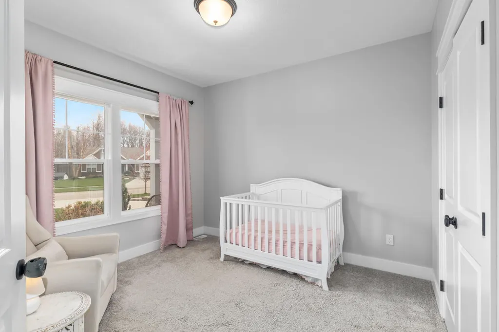 6317 Eaglewood Drive Blendon Township MI 49426