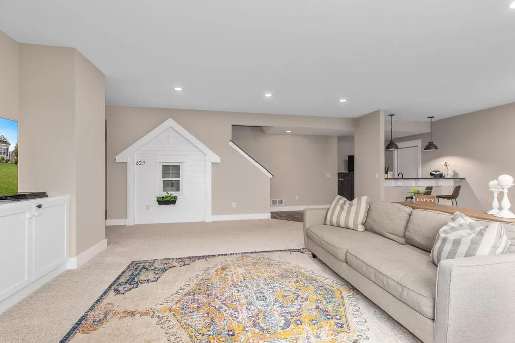 6317 Eaglewood Drive Blendon Township MI 49426