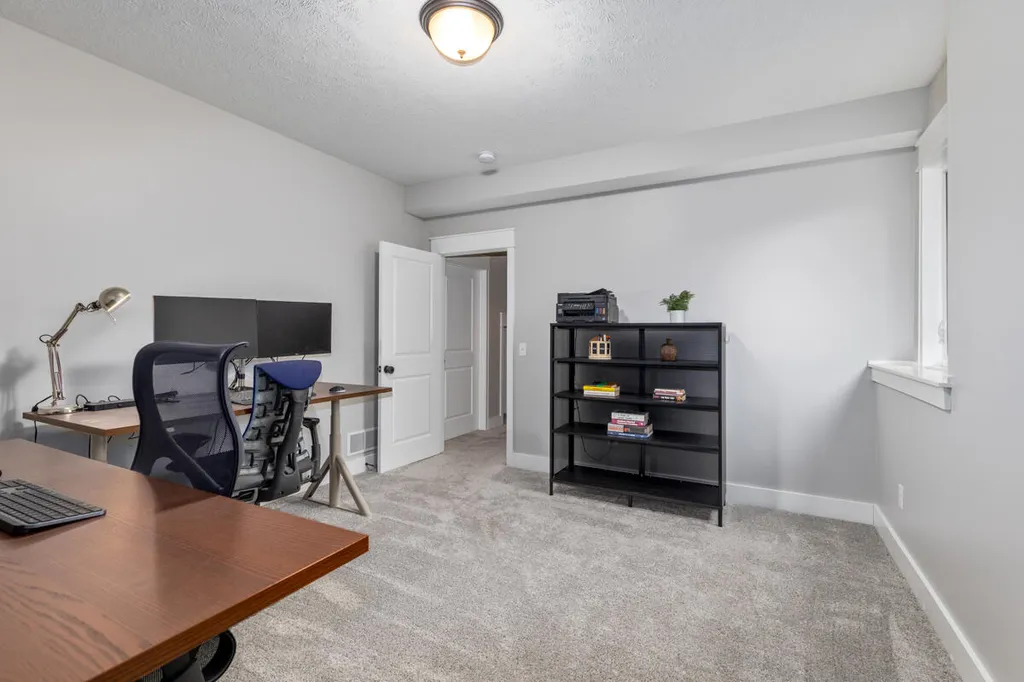 6317 Eaglewood Drive Blendon Township MI 49426