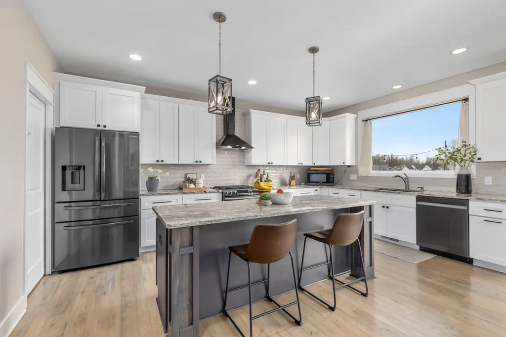 6317 Eaglewood Drive Blendon Township MI 49426