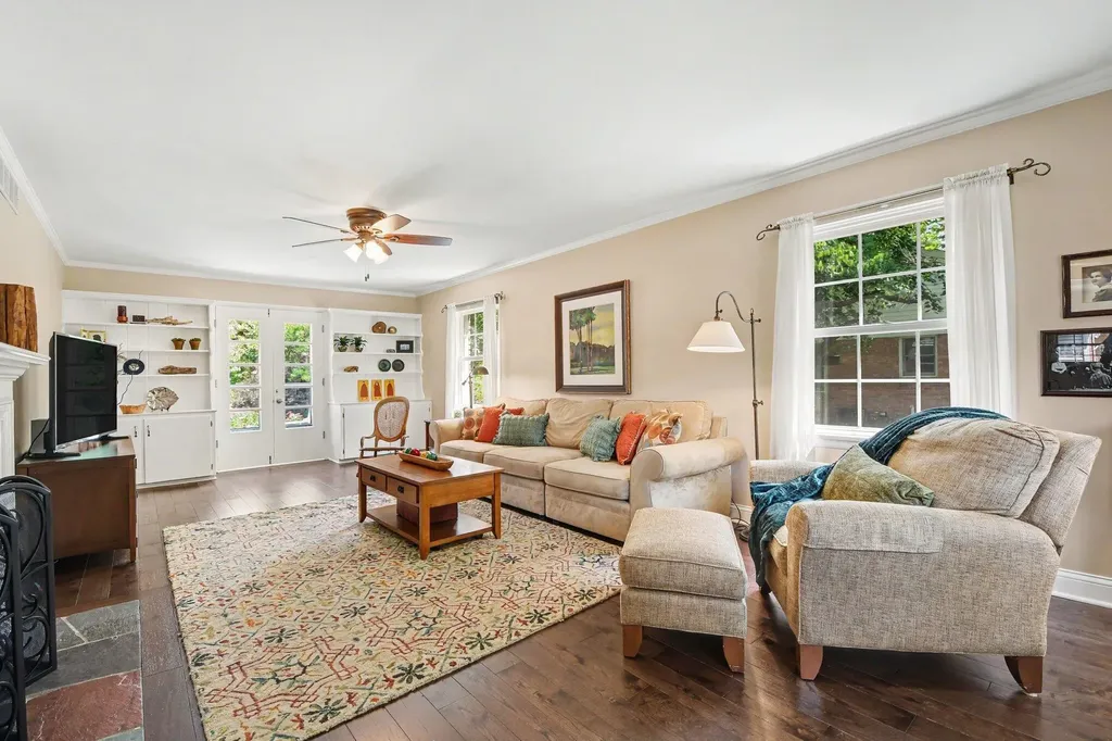 1946 Radcliff Avenue SE Grand Rapids City MI 49506