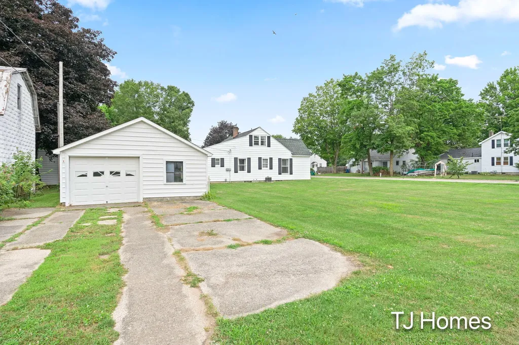 146 Hanlon Court Wayland Township MI 49348
