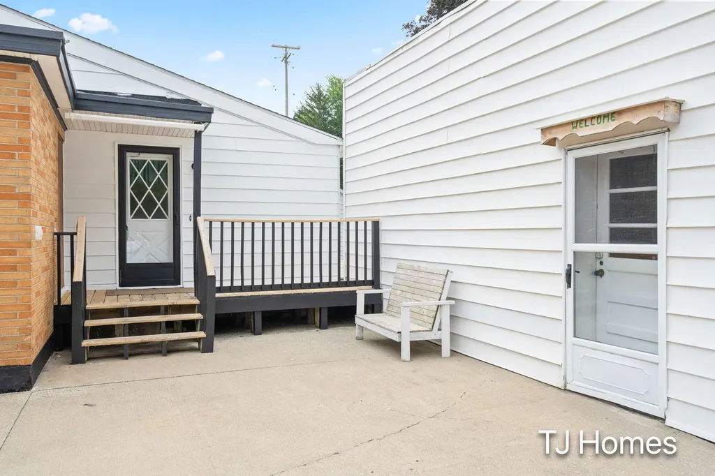 146 Hanlon Court Wayland Township MI 49348