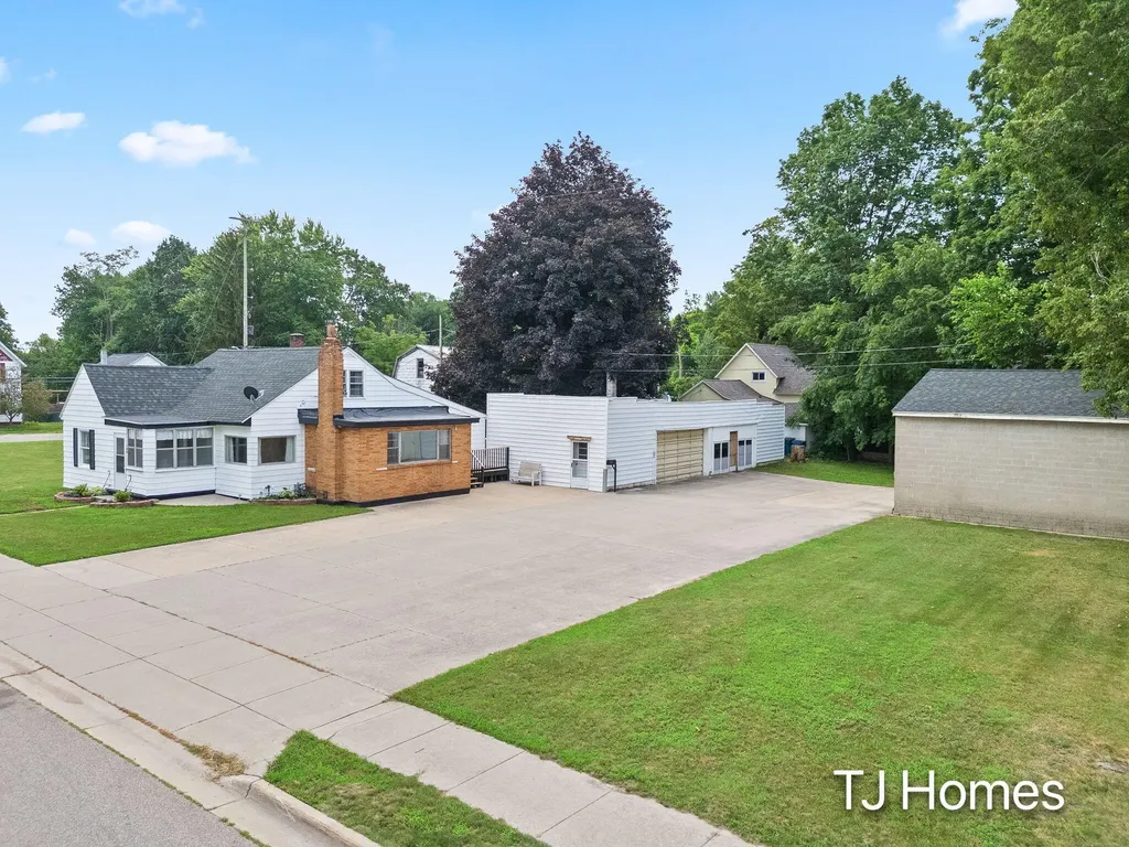 146 Hanlon Court Wayland Township MI 49348