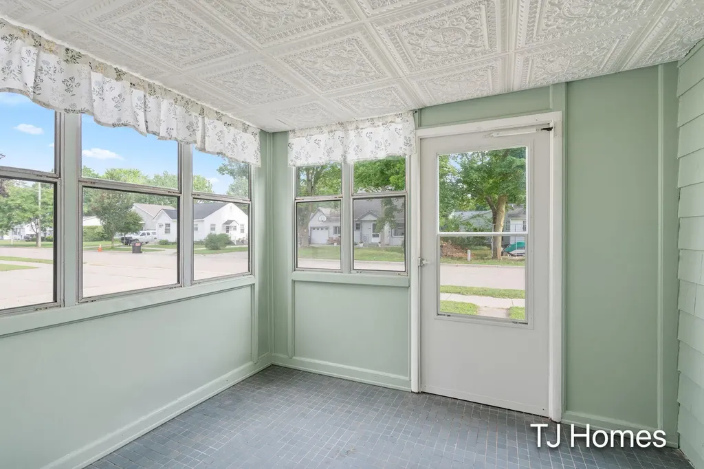 146 Hanlon Court Wayland Township MI 49348