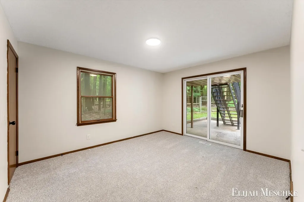 1160 Scenic Drive Laketon Township MI 49445