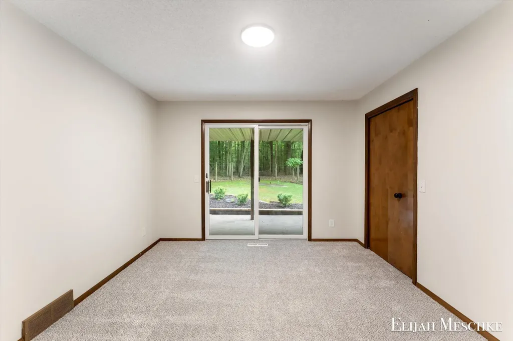 1160 Scenic Drive Laketon Township MI 49445