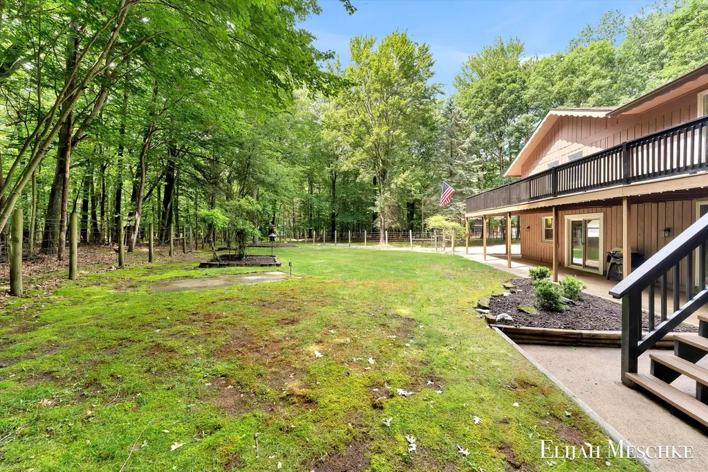 1160 Scenic Drive Laketon Township MI 49445