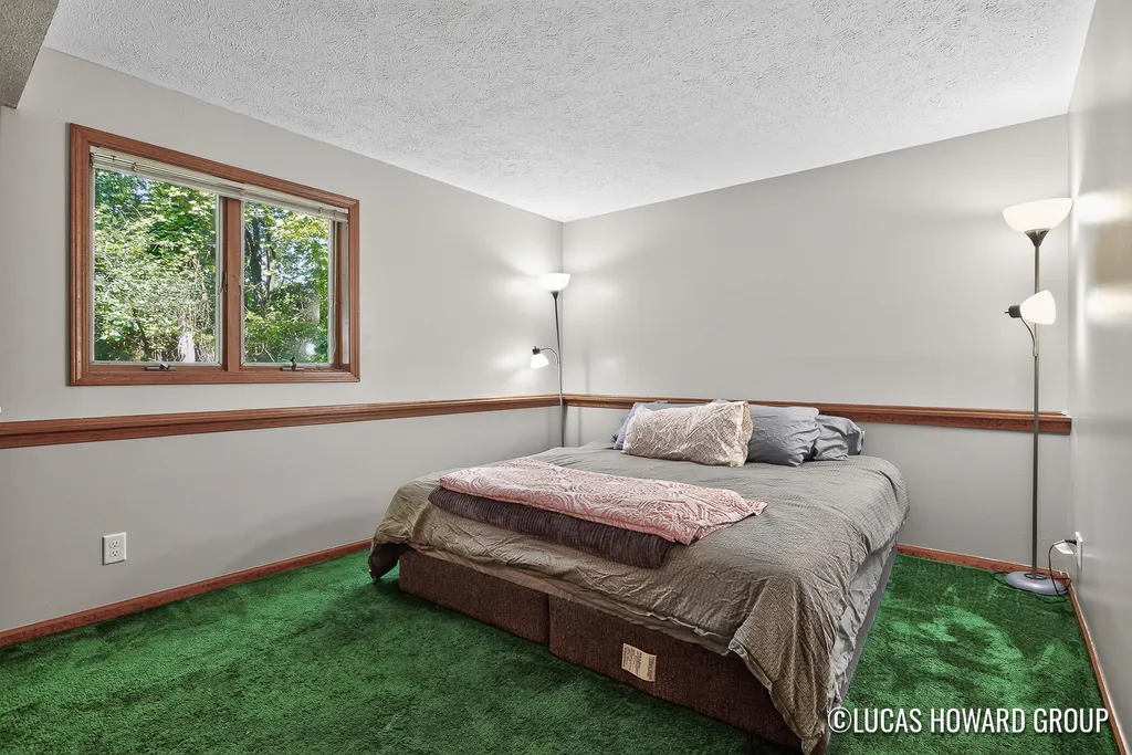3165 Maple Villa Drive SE Grand Rapids City MI 49508