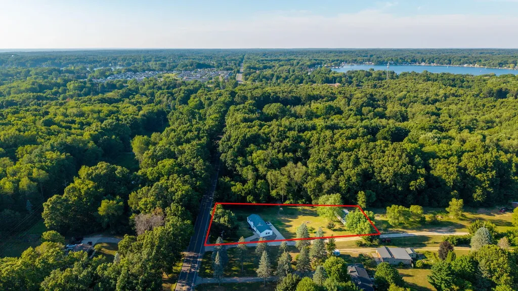 6436 Myers Lake Avenue NE Cannon Township MI 49341