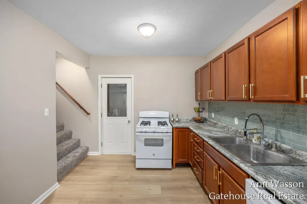 2737 Dane Street Montcalm Township MI 49326