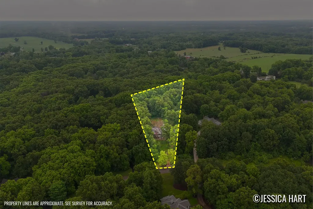 8969 Conservancy Drive NE Ada Township MI 49301