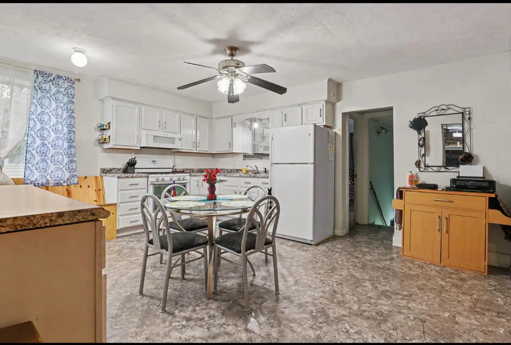 307 N Court Street Stanton City MI 48888