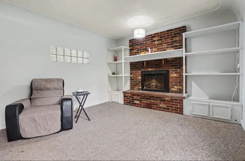 307 N Court Street Stanton City MI 48888