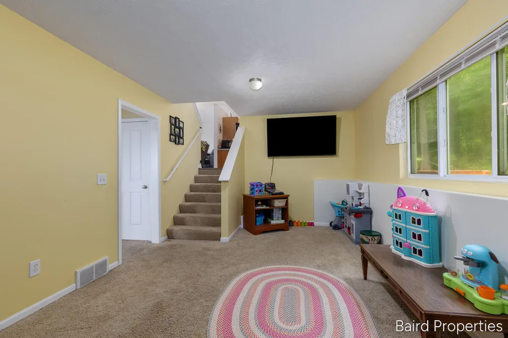 11227 Barnsley Road SE Lowell Charter Township MI 49331