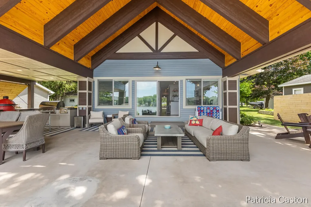 5295 S Eden Lake Road Eden Township MI 49405
