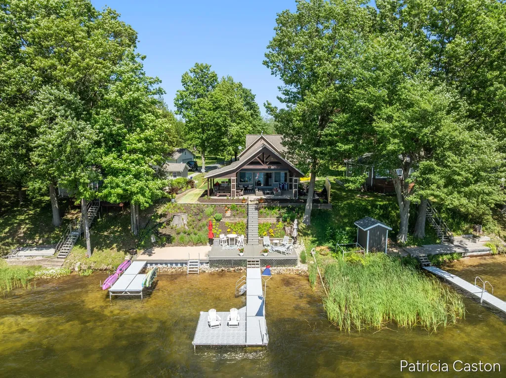 5295 S Eden Lake Road Eden Township MI 49405