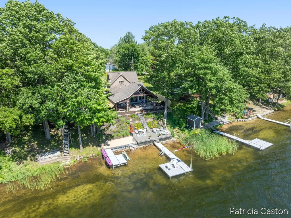 5295 S Eden Lake Road Eden Township MI 49405
