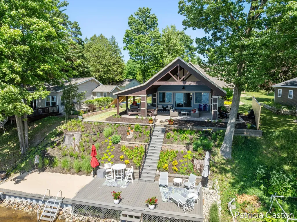 5295 S Eden Lake Road Eden Township MI 49405