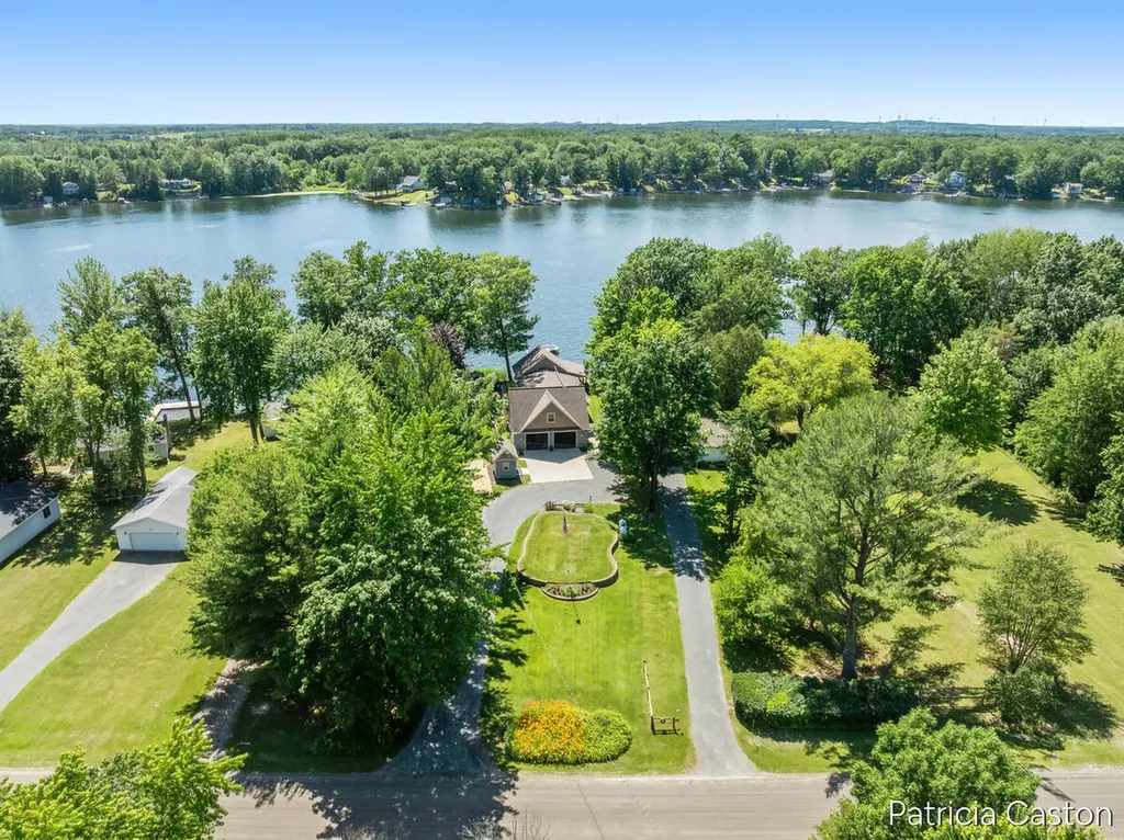 5295 S Eden Lake Road Eden Township MI 49405