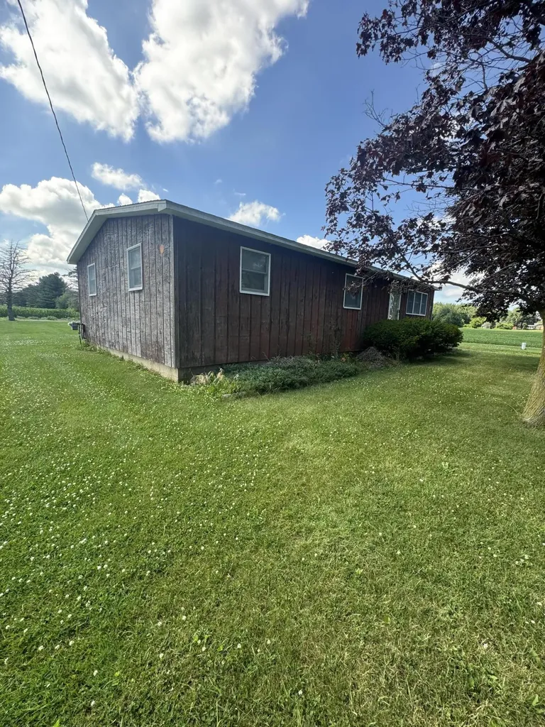 1247 N Steel Road Jonesfield Township MI 48637