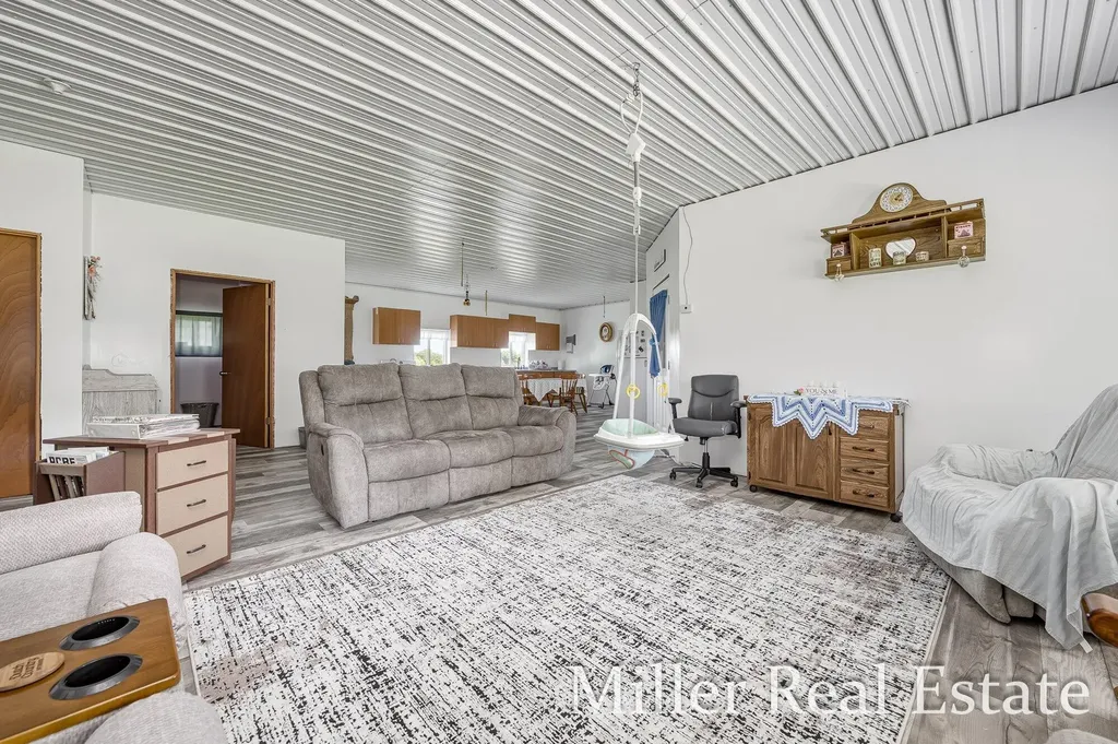 9607 S Barryville Road Maple Grove Township MI 49050