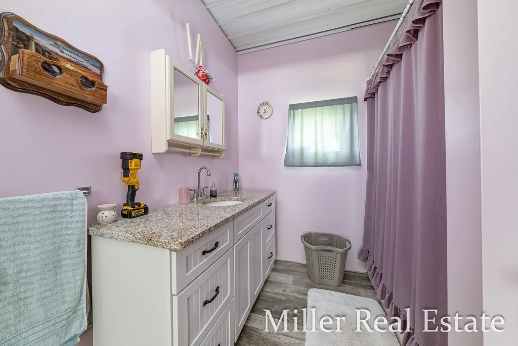 9607 S Barryville Road Maple Grove Township MI 49050