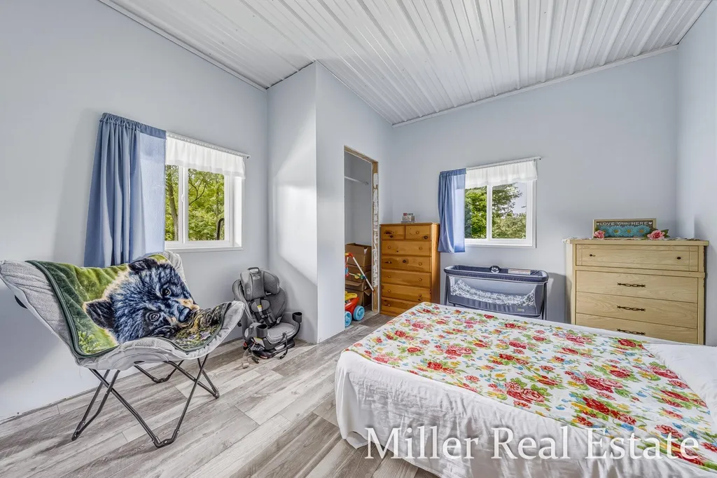 9607 S Barryville Road Maple Grove Township MI 49050