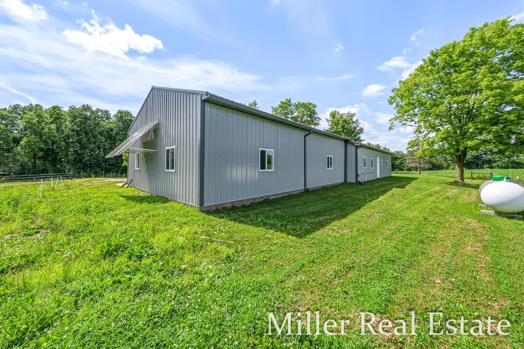 9607 S Barryville Road Maple Grove Township MI 49050