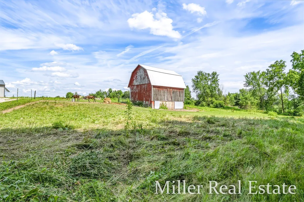 9607 S Barryville Road Maple Grove Township MI 49050