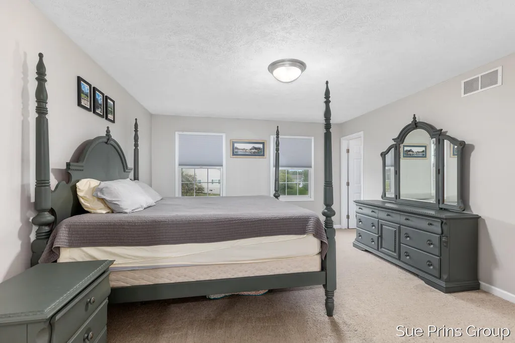 6296 Sheldon Drive Georgetown Charter Township MI 49426
