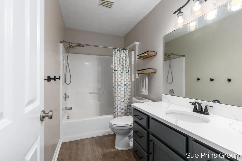 6296 Sheldon Drive Georgetown Charter Township MI 49426